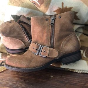 Brown booties